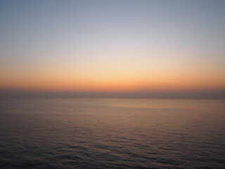 夕焼けの海