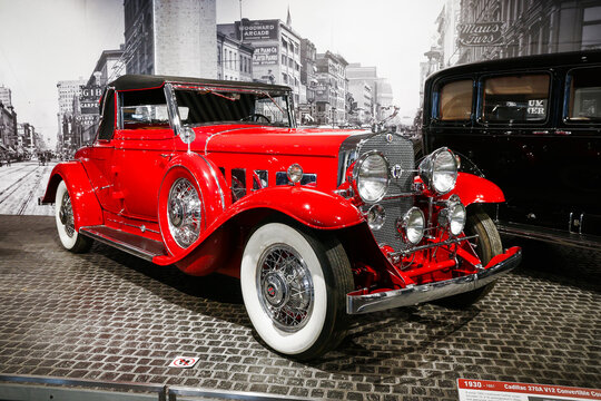 Cadillac Series 370A V12