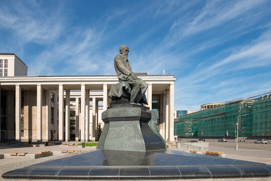  Monument to russian writer Fyodor Dostoyevsky in front of the Russian State Library (Lenin library) on cross of Vozdvizhenka and Mohovaya streets