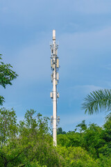 Obraz premium communication tower for 4G 5G network telephone cellsite with dusk sky