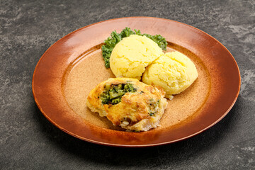 Roasted pangasius fillet with mashed potato