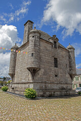 Fototapeta na wymiar Guerlesquin. Le présidial, ancienne prison seigneuriale, monument historique. Finistère. Bretagne