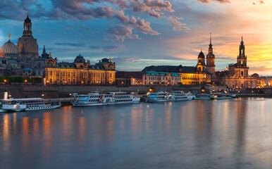 Fototapeta na wymiar View at Dresden and river Elbe
