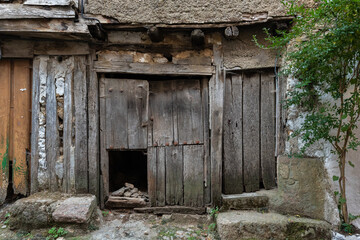 Fototapeta na wymiar Doors in the ancient village of La Alberca. Salamanca. Spain.