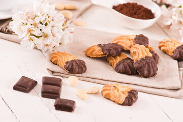 Butter cookies with chocolate.