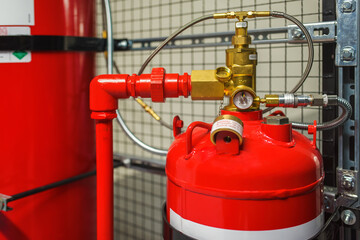 Clean agent fire suppression system used in data centers, backup battery rooms, electrical rooms (under 400 volts), sub-floors or tape storage libraries.