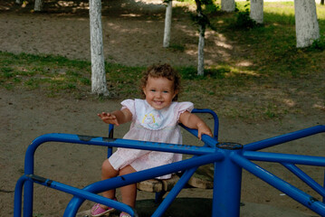 Obraz premium child playing on playground