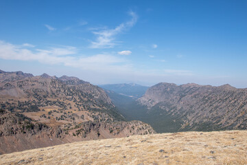 Fototapeta na wymiar Montana Landscape Hyalite Peak Trail
