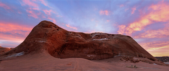 Sunrise Above Coyote Gulch