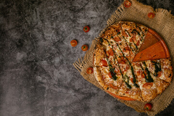 Neapolitan-style baked pizza, margarita