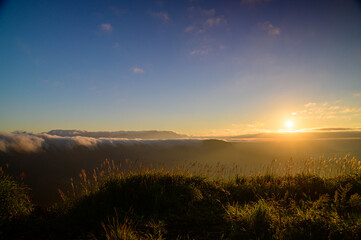 日の出(朝日)
最高に美しい日の出風景
阿蘇大観峰(阿蘇外輪山)
Sunrise...