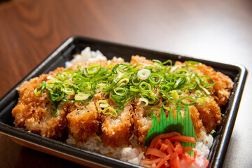 お弁当　豚ロースカツ弁当