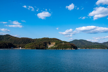 Fototapeta premium 美しい日本の風景 海と青空のイメージ