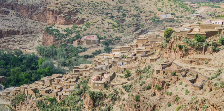 Vallage-Bilder: Stock-Fotos & -Videos. | Adobe Stock