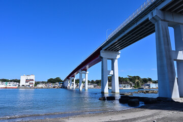城ヶ島から三崎へ続く城ヶ島大橋