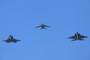 Fototapeta na wymiar Jet military aircraft in formation flight.