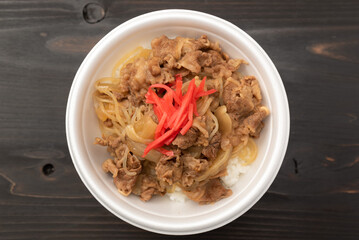牛丼のテイクアウトイメージ