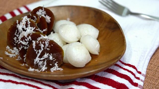 puto and kutsinta are one of the favorite snacks of Filipino people