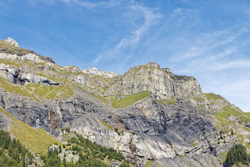 Fototapeta na wymiar Sommets des alpes Suisses