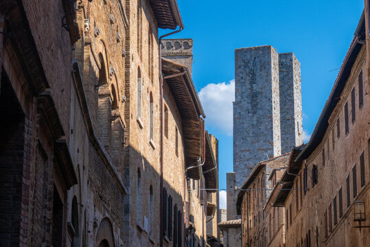 San Gimignano, Tuscany, Italy - 2021.09.01 - Buildings of little town of San Gimignano, Tuscany, Italy