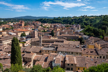 Fototapeta na wymiar Little town of Colle Val d'Elsa, Tuscany, along via Francigena