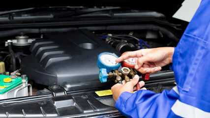 Car air conditioner check service, leak detection, fill refrigerant.Device and meter liquid cooling in the car by specialist technicians.	