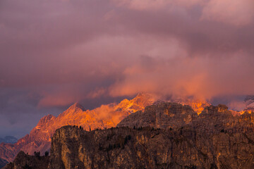 Naklejka premium Sunset in Dolomites mountains, Alps, northern Italy