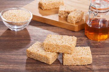 Edible White Sesame Seeds - Sesame Bars With Honey