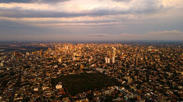 Vista aerea del centro de Asunci&oacute;n, Paraguay