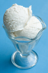 blue, cold, cream, dessert, dish, frozen, ice, ice cream, ice cream shop, melting, milk, milkshake, organic, scalloped edge, scoop, sugar, sundae, sweet, sweet shop, texture, treat, two scoops, vanill