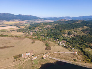 Obraz premium Aerial view of Yarlovtsi Reservoir, Bulgaria