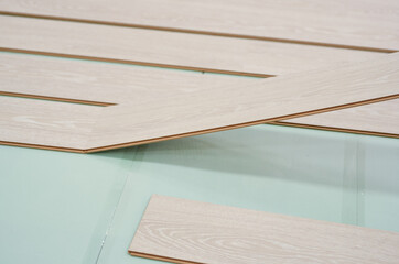 laminate construction in the room renovation installation