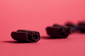 Obraz na płótnie Canvas cinnamon and coffee pink