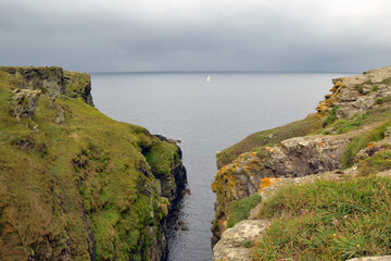 Paysage marin, falaises du Finistère, Ile de Groix