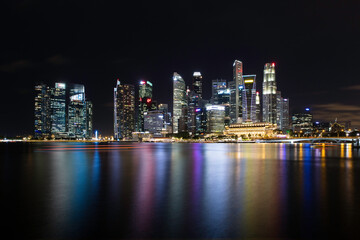 Fototapeta na wymiar Singapore reflections