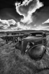 Foto op Plexiglas Old car wreck in Bodie ghost town in California © Fyle