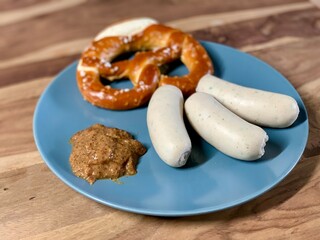 Brezeln und Weisswurst