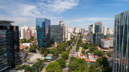 Aerial view of Avenida Brigadeiro Faria Lima, Itaim Bibi. Iconic buildings in the background