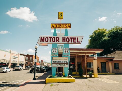 Arizona Motor Hotel vintage sign on Route 66, in Williams, Arizona