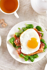 Open faced sandwich