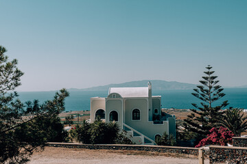 White house in Santorini 