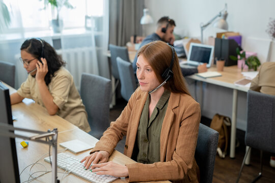 Operator Call Center Images Browse 8 236 Stock Photos Vectors and