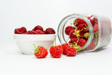 Fototapeta na wymiar Freshly picked red raspberries