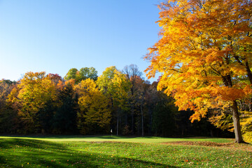 Naklejka premium Montebello, Quebec, Canada in Fall