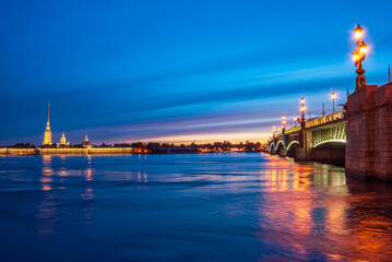 Fototapeta na wymiar St. Petersburg. Russia. Peter and Paul Fortress. White nights. Beautiful sunset sky and Neva River