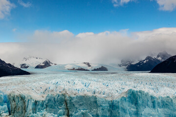 paisaje y glaciar