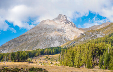 Fototapeta premium Appennini mountains, Italy - The mountain summit of central Italy, Abruzzo region, above 2500 meters