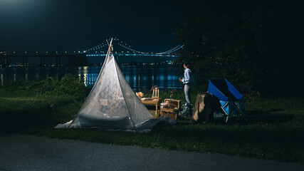 Camp at night in New York © ZJL Studio