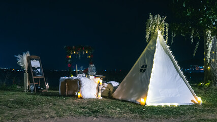 Camp at night in New York © ZJL Studio
