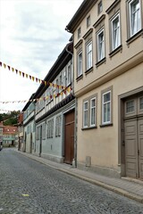 Fototapeta na wymiar Alte Häuser in der Linsenstrasse in Mühlhausen / Thüringen